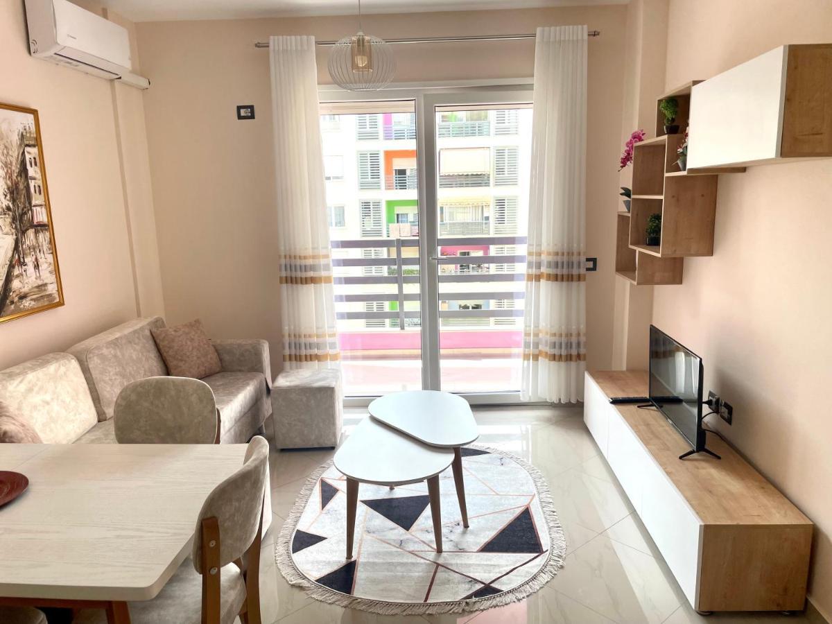 Modern & Cozy Apartment Тирана Екстер'єр фото