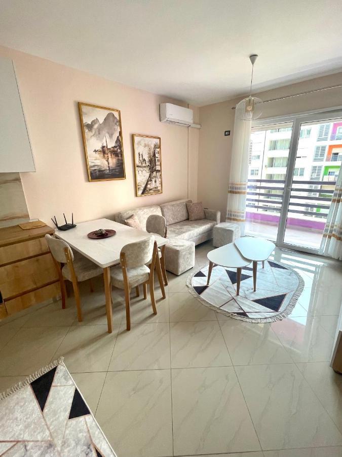 Modern & Cozy Apartment Тирана Екстер'єр фото