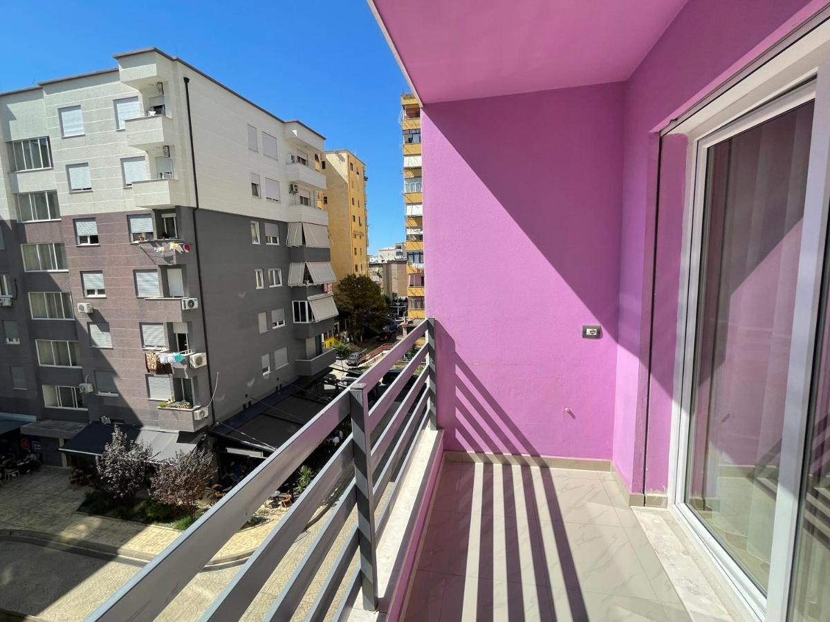 Modern & Cozy Apartment Тирана Екстер'єр фото