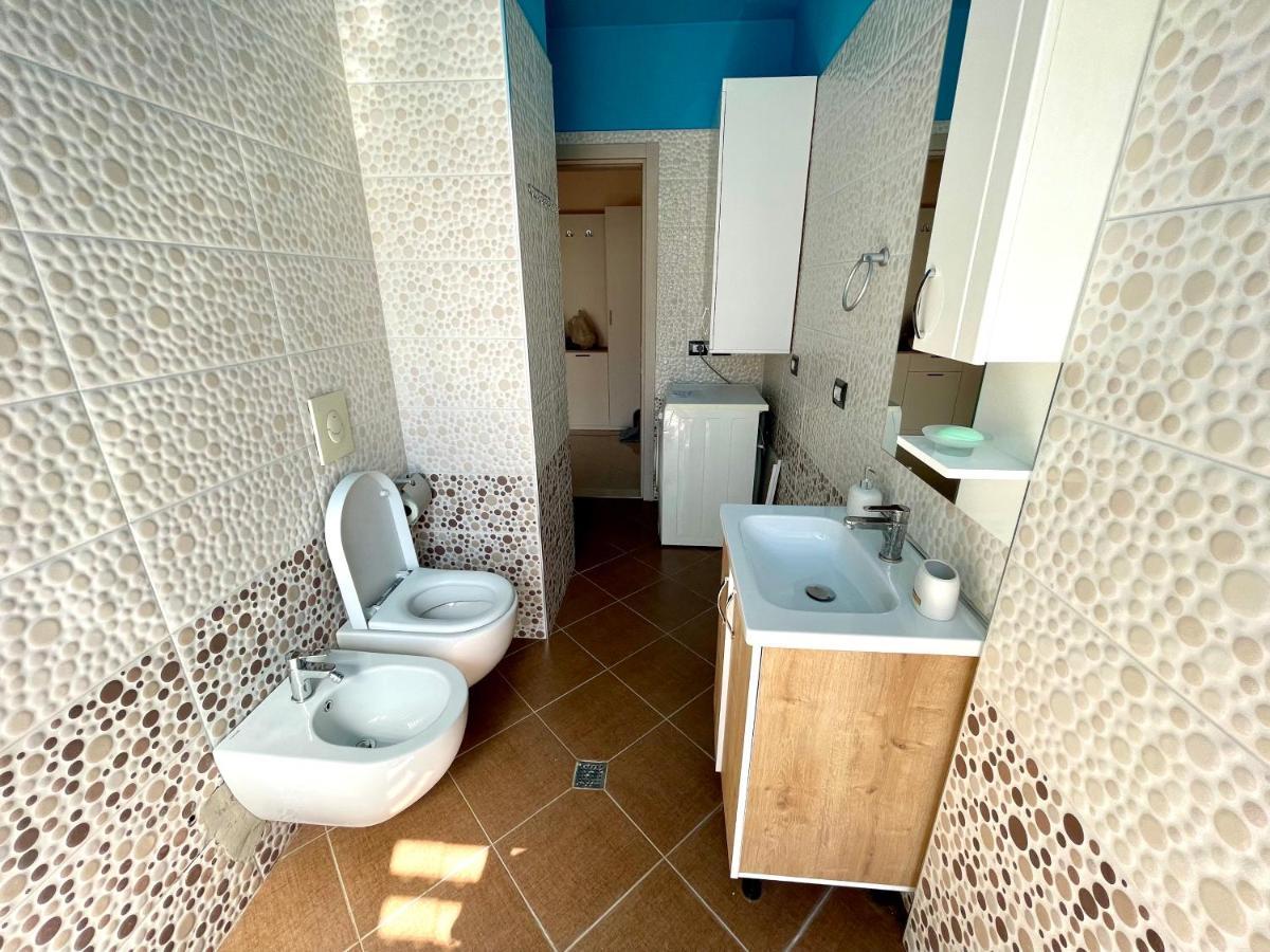 Modern & Cozy Apartment Тирана Екстер'єр фото